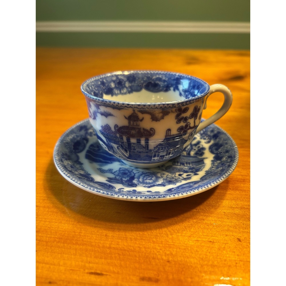 Maruta China Tea Cup and Saucer Set Blue White Willow Occupied Japan Vintage - Picture 15 of 16
